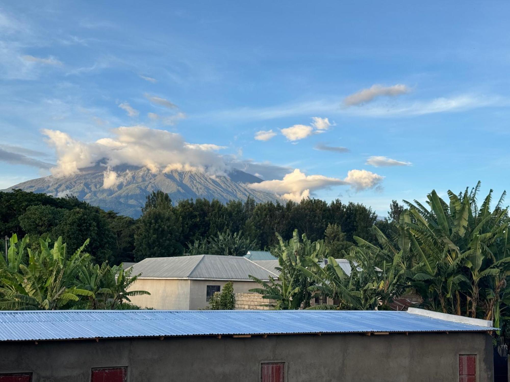 Seven Seven B&B Arusha Ngoại thất bức ảnh